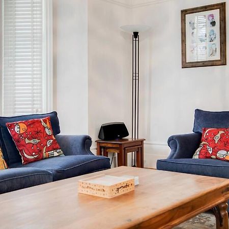 Princes Villa - Large Fully Self Contained Flat, 5 Minutes From The Sea Hastings Buitenkant foto