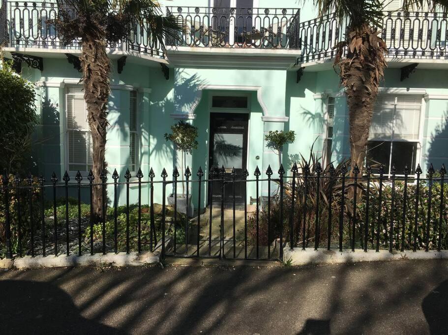 Princes Villa - Large Fully Self Contained Flat, 5 Minutes From The Sea Hastings Buitenkant foto