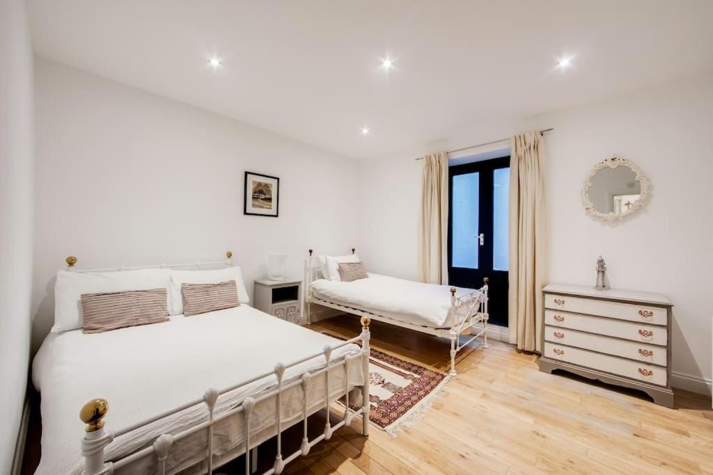 Princes Villa - Large Fully Self Contained Flat, 5 Minutes From The Sea Hastings Buitenkant foto