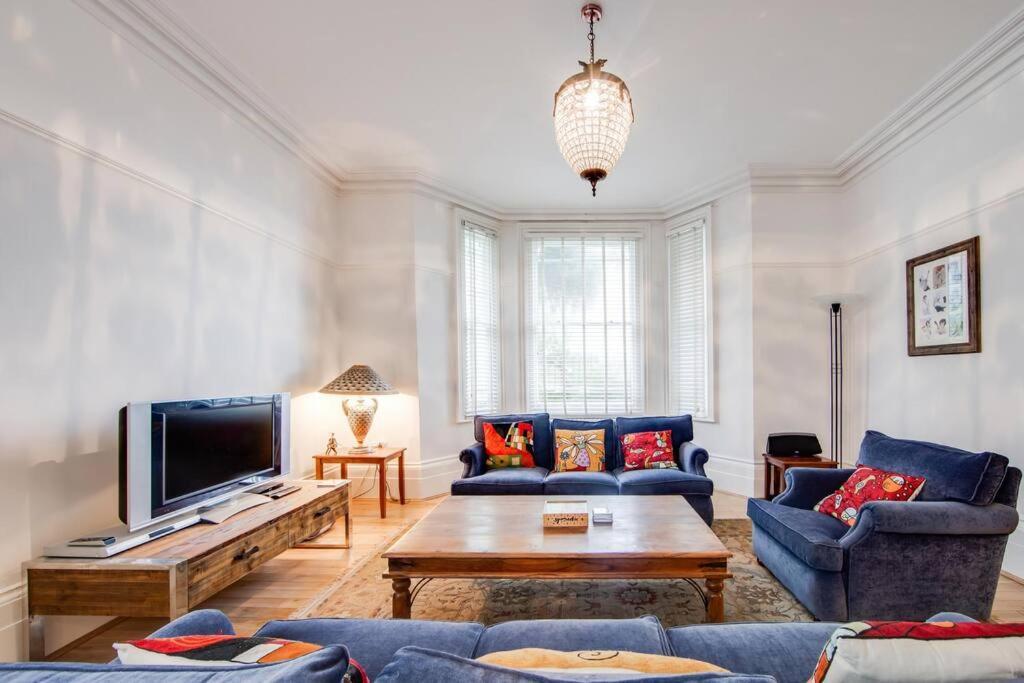 Princes Villa - Large Fully Self Contained Flat, 5 Minutes From The Sea Hastings Buitenkant foto