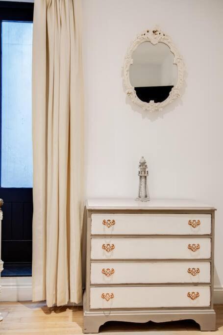 Princes Villa - Large Fully Self Contained Flat, 5 Minutes From The Sea Hastings Buitenkant foto