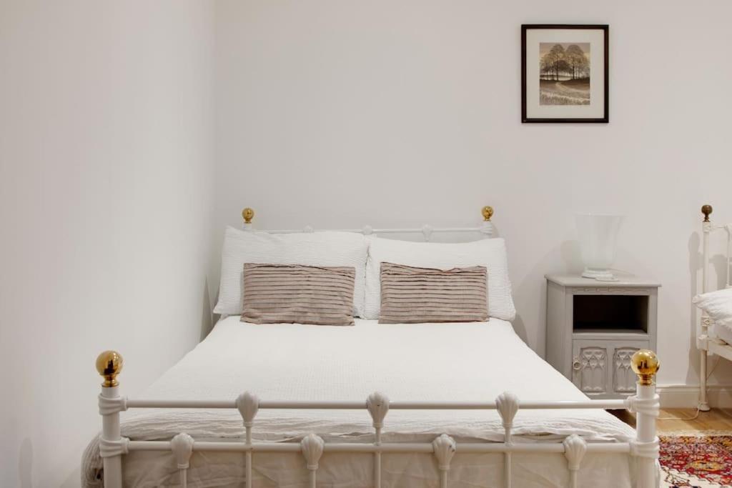 Princes Villa - Large Fully Self Contained Flat, 5 Minutes From The Sea Hastings Buitenkant foto